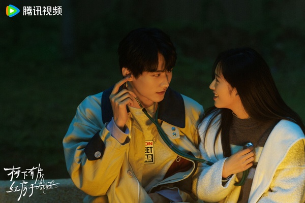 近期最多觀眾熱追的陸劇TOP10！《五福臨門》第7《仙台有樹》第3《難哄》第2，冠軍是它