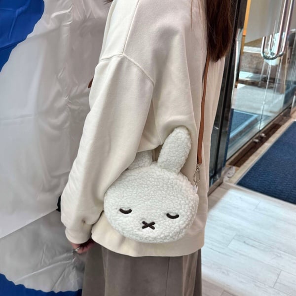 7-11「Miffy米飛兔70週年」集點！巨大75cm米飛兔玩偶、翻轉抱枕、隨行杯等30款一次看