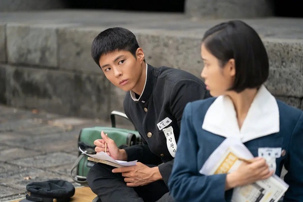 三月最期待韓劇TOP6！《離婚保險》第4輸《狂醫魔徒》，IU《苦盡柑來遇見你》全網期待
