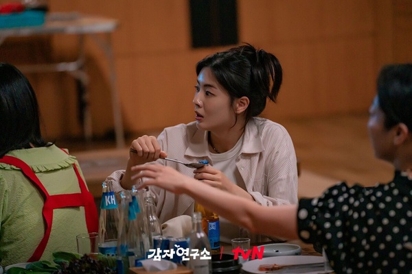 三月最期待韓劇TOP6！《離婚保險》第4輸《狂醫魔徒》，IU《苦盡柑來遇見你》全網期待