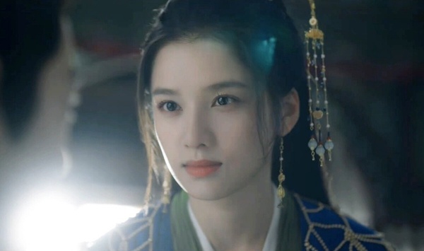 網評2025最期待的優酷陸劇TOP10!白敬亭《難哄》第8，張凌赫《櫻桃琥珀》第3，冠軍是它