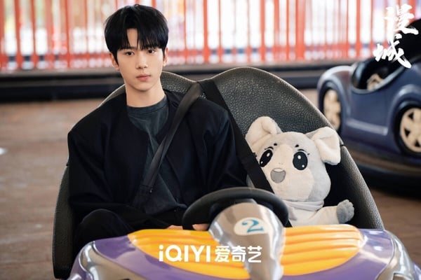 最近甜寵陸劇男主身高TOP10！《難哄》白敬亭183算矮，林一188，《愛你》張凌赫190