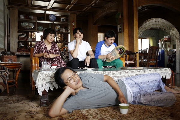 《苦盡柑來遇見你》登頂Netflix！10部口碑超高年代韓劇:《請回答》系列經典，這部超虐
