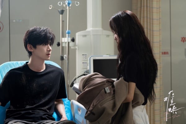 《難哄》桑延男友力滿滿的小細節！特地買夜燈、為她親手抓住壞人，多次去宜荷見溫以凡