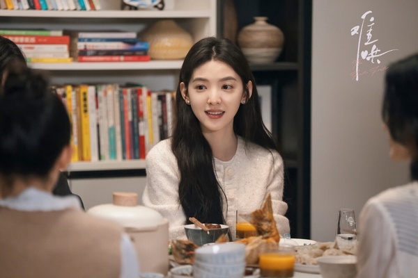 網評最愛的現偶甜寵陸劇女主TOP10！《難哄》章若楠第7，虞書欣第6，冠軍實至名歸！