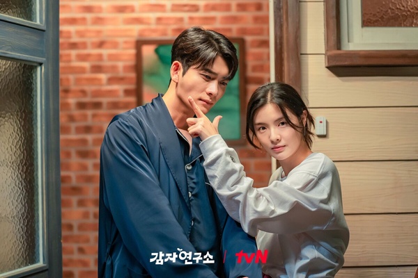 三月韓劇熱度排行TOP10！《協商的技術》第5輸《寶物島》、《臥底高中》，冠軍真的好看