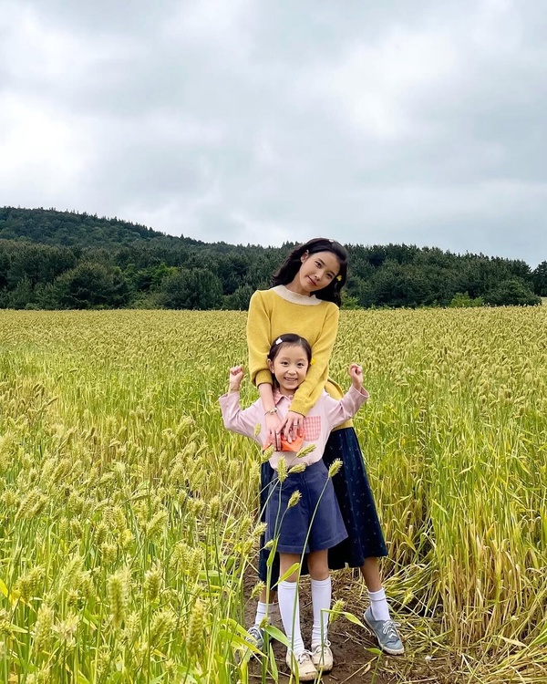 Netflix《苦盡柑來遇見你》劇情彩蛋！IU真的被說過是北韓間諜，金宣虎真實身份是他？