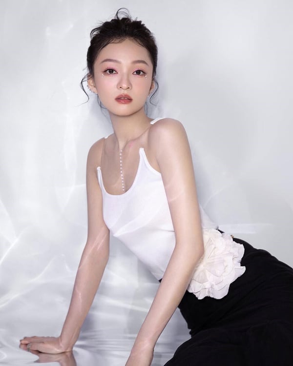 張韶涵夢回18年前！再現公主小妹裝扮，凍齡方法公開