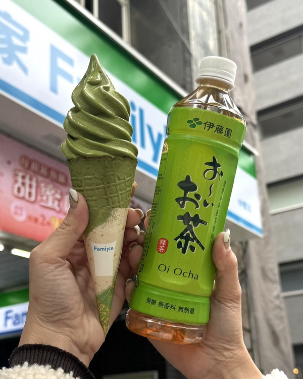 抹茶控衝全家！全家聯名日本伊藤園推「伊藤園抹茶霜淇淋」，頂級抹茶滋味再享優惠