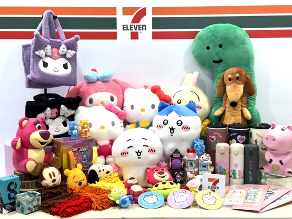 7-11「卡通聯萌大明星」登場！Hello Kitty包款、三麗鷗小鎮公仔、JOGUMAN抱抱玩偶必收