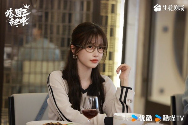 2025上半年存在感滿滿的95花！趙露思停工，虞書欣搭林一超甜，章若楠靠《難哄》爆紅！