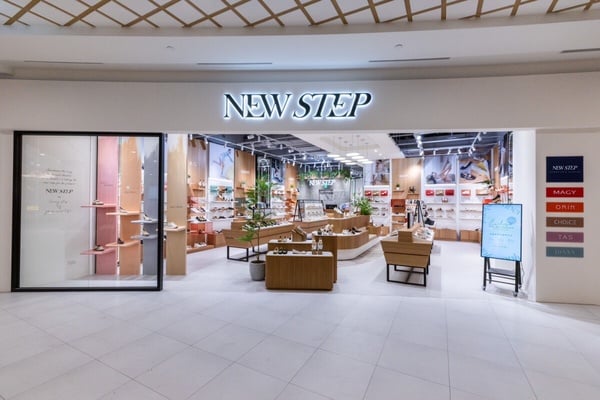 南港 LaLaport 必逛人氣品牌推薦：NEW STEP