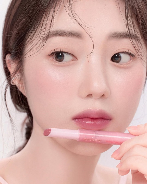 成熟臉如何顯嫩？避免膨脹色腮紅