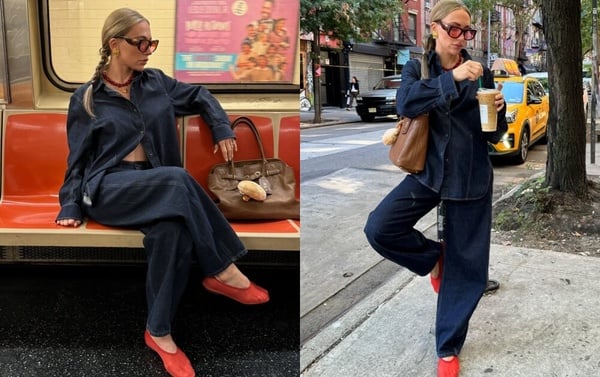 一名女子示範 Denim on Denim 穿搭，以淺藍色牛仔襯衫搭配同色系牛仔寬褲，打造復古時髦風格。