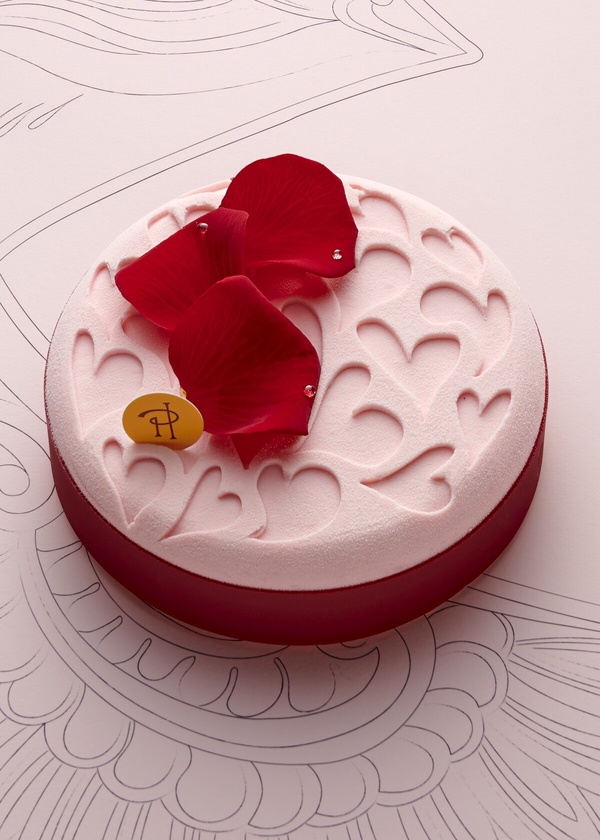  PIERRE HERMÉ「玫瑰荔枝與覆盆子慕斯心語」、「經典開心果塔」