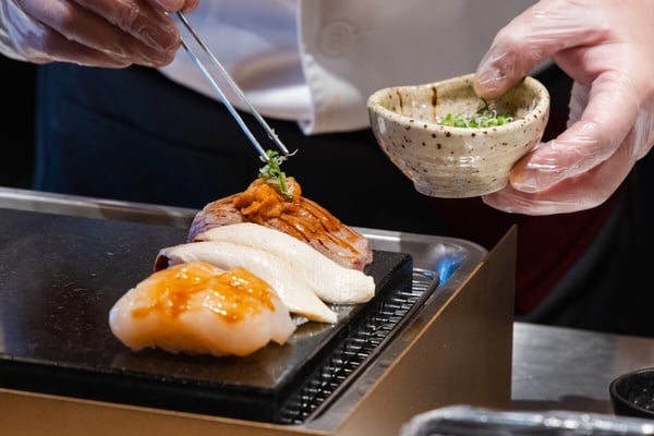 貓將壽司｜饗賓集團全新日料品牌插旗遠百A13！菜單、價格、訂位資訊總整理