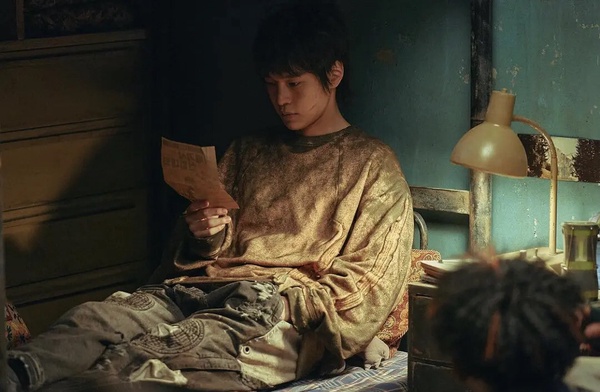 Netflix《機智住院醫生生活》演員介紹！高允貞和申詩雅都是怪物新人，她竟是百想影后