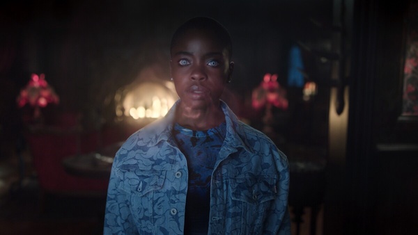 Netflix《星期三》第二季劇情看點、伏筆揭密：Lady Gaga驚喜出演、小手成TikTok主角！