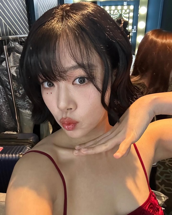 BIBI 金亨瑞才華洋溢，兼具歌手和演員身分
