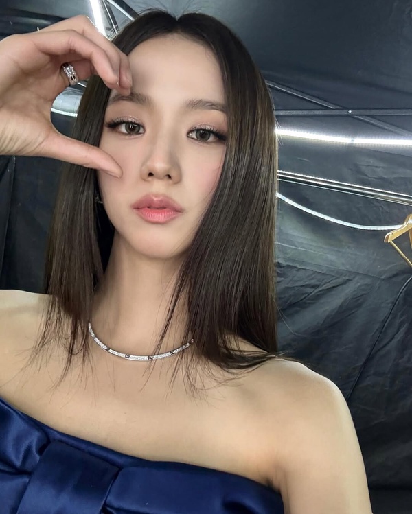 Jisoo 出演《新烏托邦》，挑戰演技