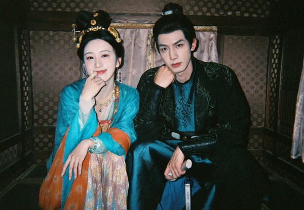 《韶華若錦》劇情看點＆角色介紹：冷面戰神宋威龍、包上恩先婚後愛！