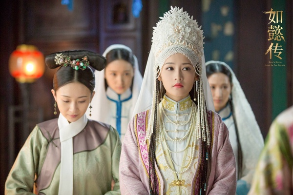 李沁在《如懿傳》中飾演香妃
