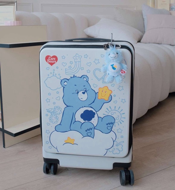 7-11「Care Bears」集點！絨毛吊飾、三用翻轉抱枕、登機箱、招財貓公仔等35款一次看
