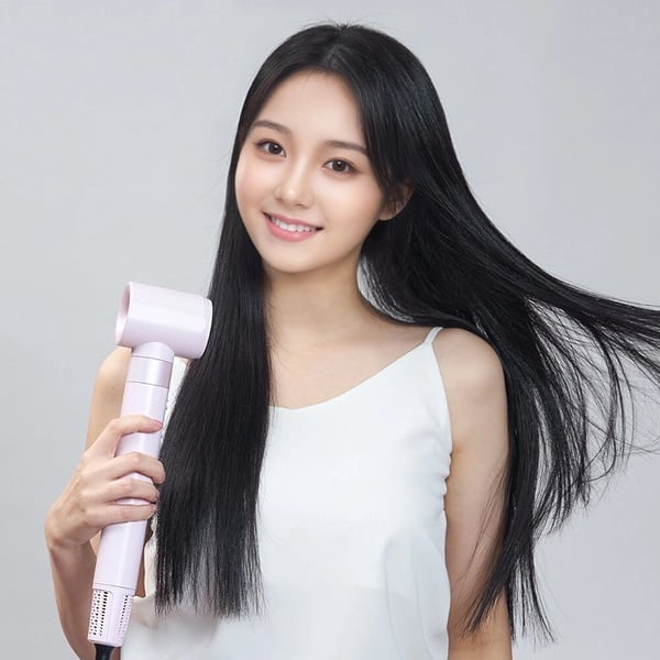 Dyson Dyson Supersonic r™精準造型輕量吹風機，NT$14,900