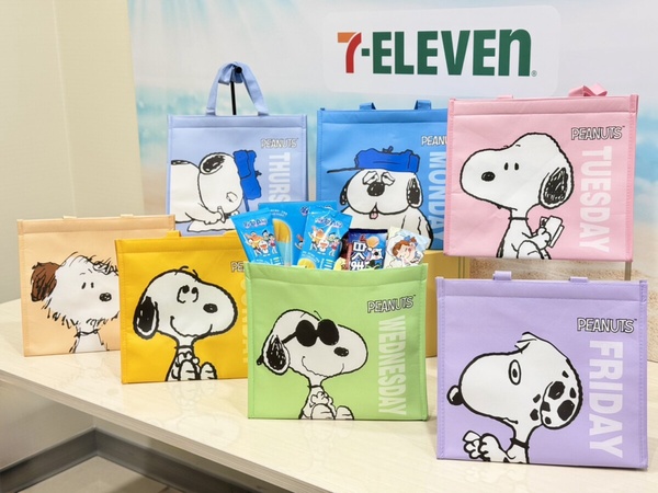 7-11 史努比保冷袋，共有7款