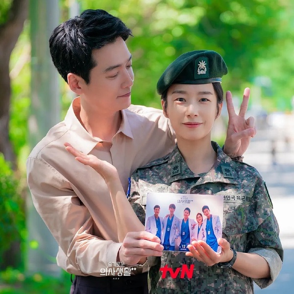 網議《機智醫生》系列最愛CP！安政源&amp;amp;amp;amp;冬天第4輸高允貞&amp;amp;amp;amp;鄭準元，冠軍連高允貞都嗑瘋了