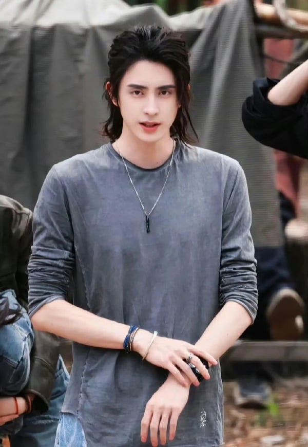 《七根心簡》劇情看點＆角色介紹：宋威龍、劉浩存二搭，與敖瑞鵬組「鳳凰小分隊」解謎