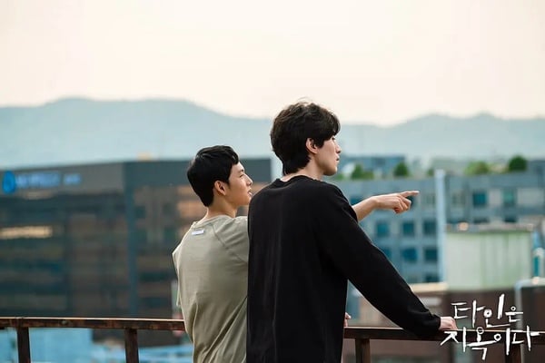 《比天堂還美麗》令人失望？8部「好看到讓人不想棄劇」的韓劇！它被封「韓劇天花板」