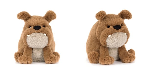 Jellycat 鬥牛犬絨毛娃娃，蓬鬆身軀，嘴邊肉和小獠牙，表情逗趣