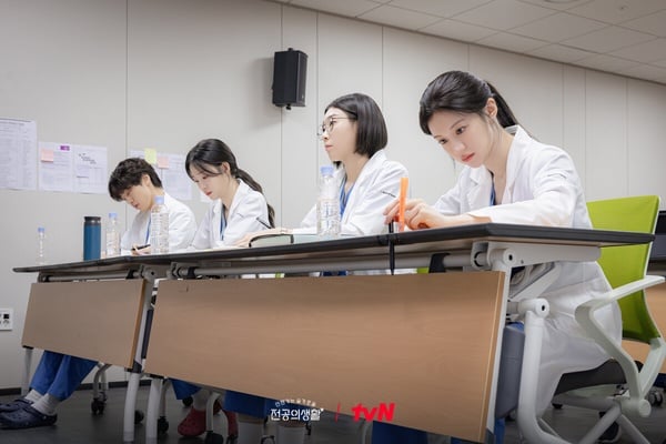 5月最熱門韓劇TOP10!《血謎拼圖》輸《你的味道》，《比天堂還美麗》第3，冠軍真的好看