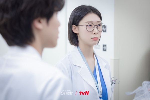 5月韓劇演員話題度TOP10：《比天堂還美麗》金惠子第3、孫錫久第5，冠軍是「她」！