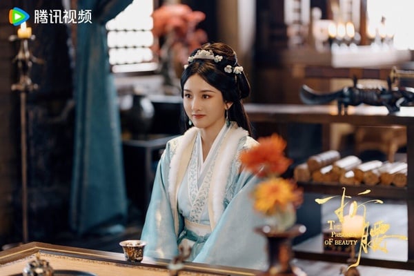 宋祖兒飾演小喬，展現古典美人的形象。