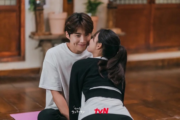 端午連假8部「好看到欲罷不能」Netflix韓劇！《未知的首爾》必追，第2部一集就上癮！