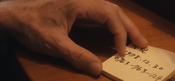 Netflix《忘了我記得》6大劇情彩蛋！秦漢相親對象藏瓊瑤梗，謝盈萱婚禮永遠會出包？