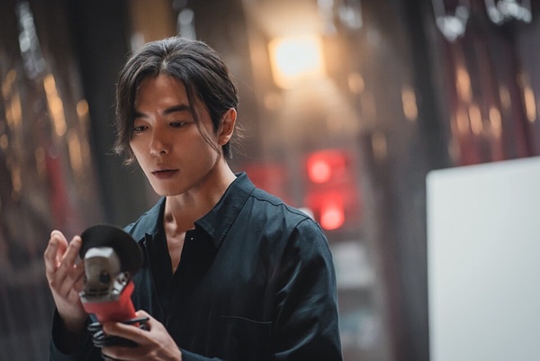 韓劇10大「超搶戲反派」：《吞金》金材昱太搶眼，《機智住院醫生生活》這位被全網罵翻