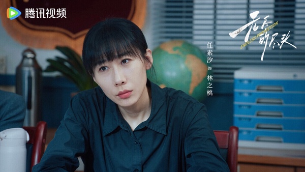 《無盡的盡頭》大家可能沒有聽過，這部劇不是熱門的古偶、甜寵題材，而是在講述未成年犯罪的刑偵故事。講述未成年人檢察小組初創，檢察官林之桃與助理檢察員白恩宇，為了孩子們，攜手對抗人性之惡的故事。《無盡的盡頭》豆瓣評分高達8.3分呢！是2025目前最高分的陸劇！