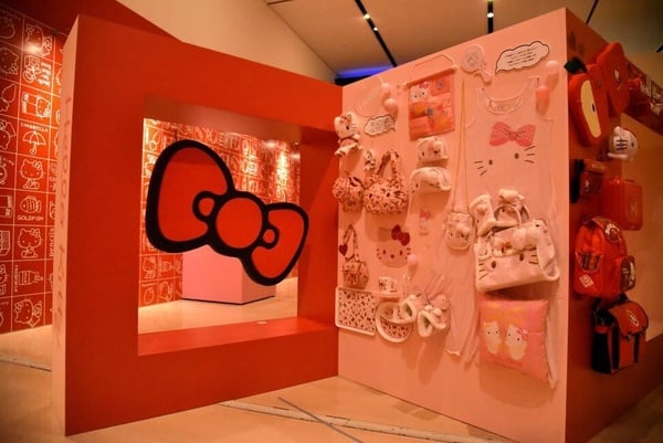 Hello Kitty粉絲必看！日本「Kitty與我」50週年展海外首站在台灣，購票、展覽時間一覽