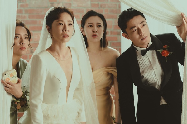 近期Netflix台灣「人氣排行」TOP10！《韶華若錦》第6，《折腰》第2，冠軍評價兩極！