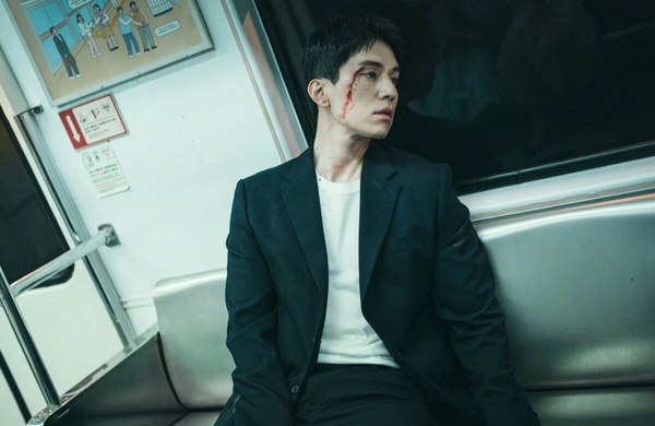 《善良的他》劇情簡介＆角色介紹：「歌手」李聖經回歸！搭李棟旭上演流氓家族故事