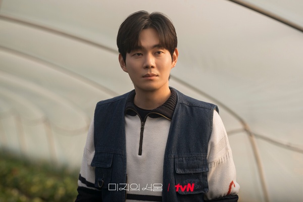 Netflix《未知的首爾》7位實力派演員介紹！她比朴寶英還狂，百想&amp;amp;青龍&amp;amp;大鐘影后全包辦