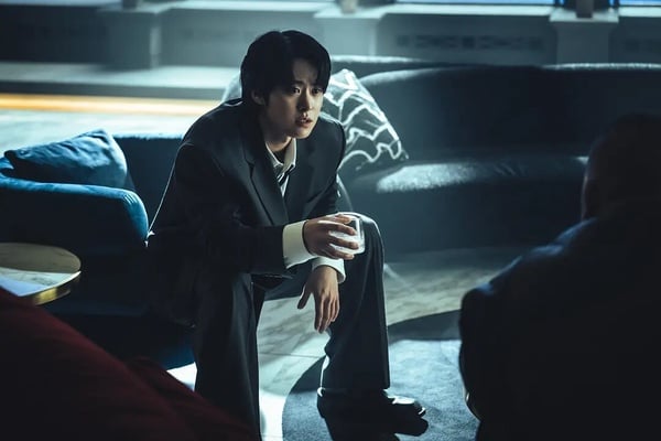 Netflix《無赦之仇》5大演技派男神！蘇志燮&李浚赫從頭帥到尾，「他」卻被批選角失敗?
