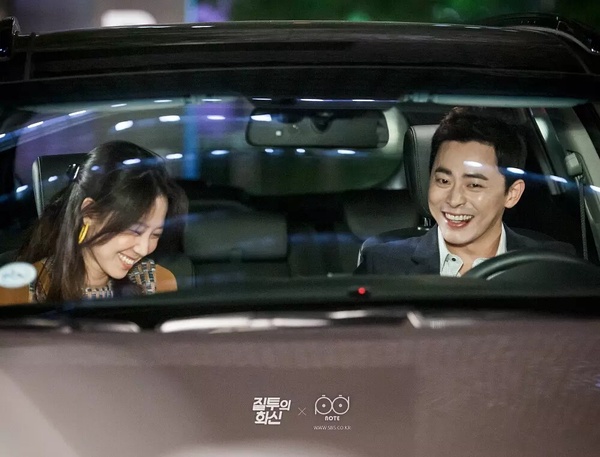 曹政奭、孔曉振主演《嫉妒的化身》劇照，兩人之間的化學反應令人期待。