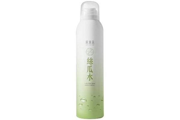 2025寶雅「平價保濕噴霧」推薦！開架化妝水噴霧，夏天清爽降溫、急救鎮靜舒緩又保濕！