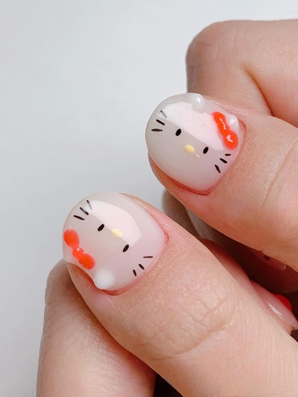立體 Hello Kitty 美甲