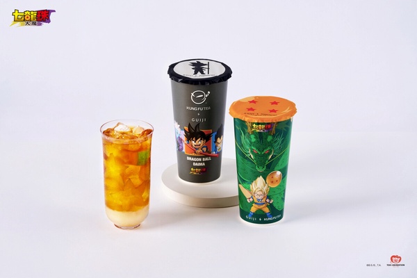 龜記Ｘ功夫茶Ｘ七龍珠推限定手搖「星桃樂翡翠」