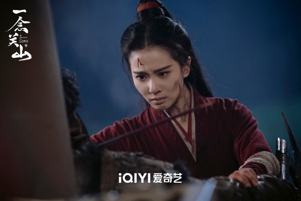 演員劉詩詩在愛奇藝陸劇《一念關山》中飾演任如意，為其備受矚目的復出作。